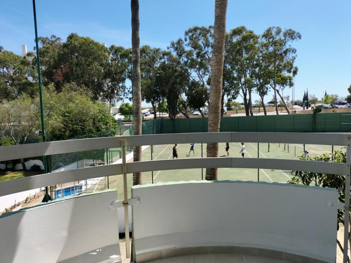 Amazing Green Tower 3 Castle Flat With Balcony Portimao Bagian luar foto