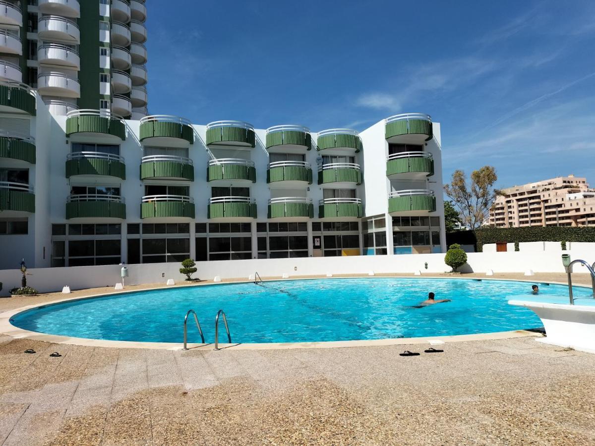 Amazing Green Tower 3 Castle Flat With Balcony Portimao Bagian luar foto
