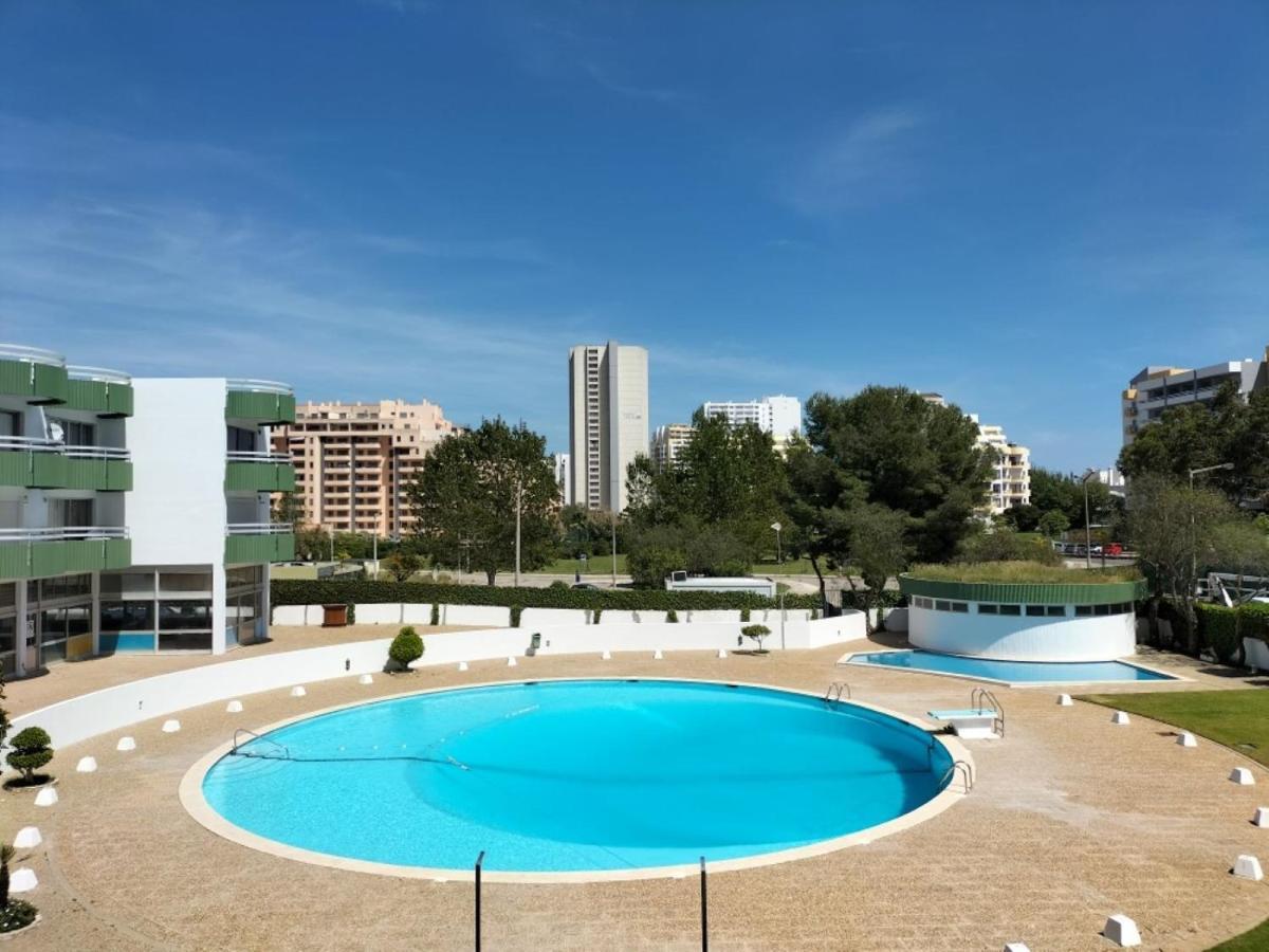 Amazing Green Tower 3 Castle Flat With Balcony Portimao Bagian luar foto